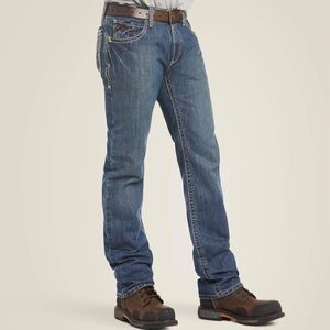 NWT Ariat FR M4 Clay Low Rise Boundary
Boot Cut Jean Item #: 10016173-44x30